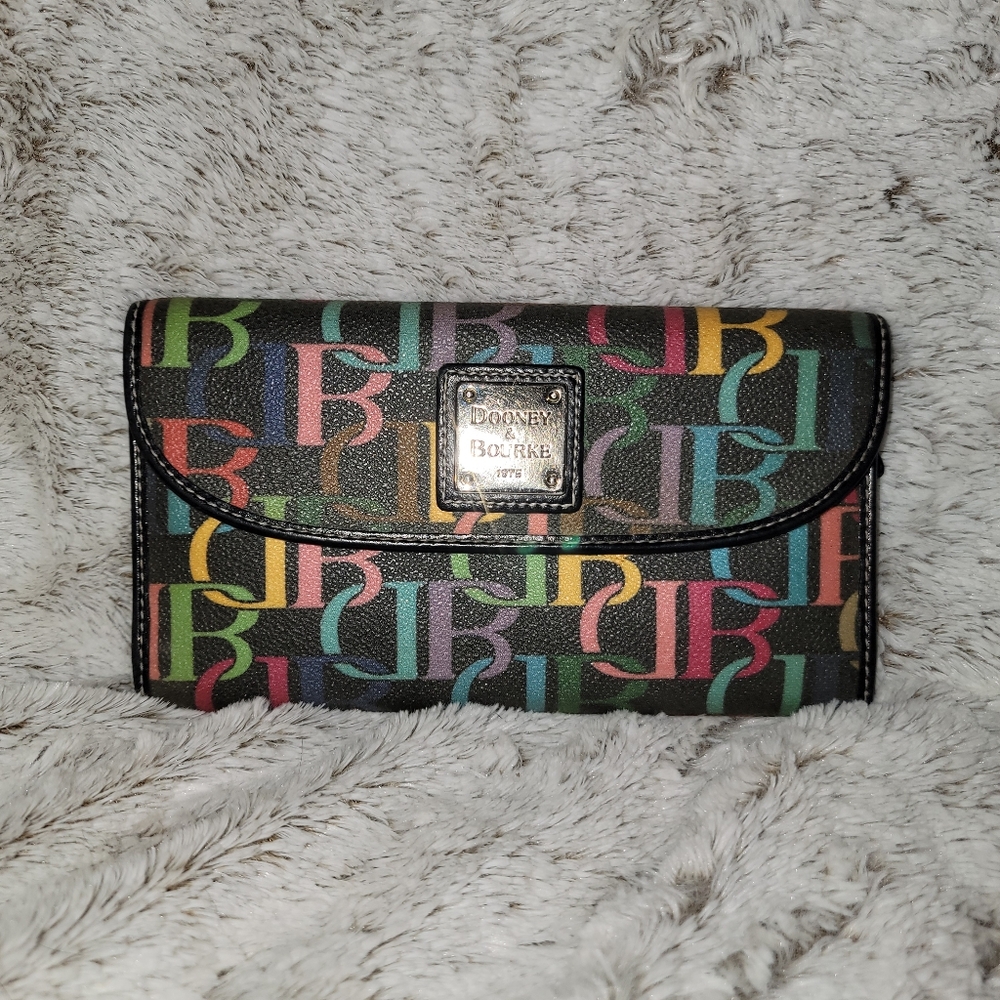 Dooney & Bourke Multicolor Signature Continental Wallet